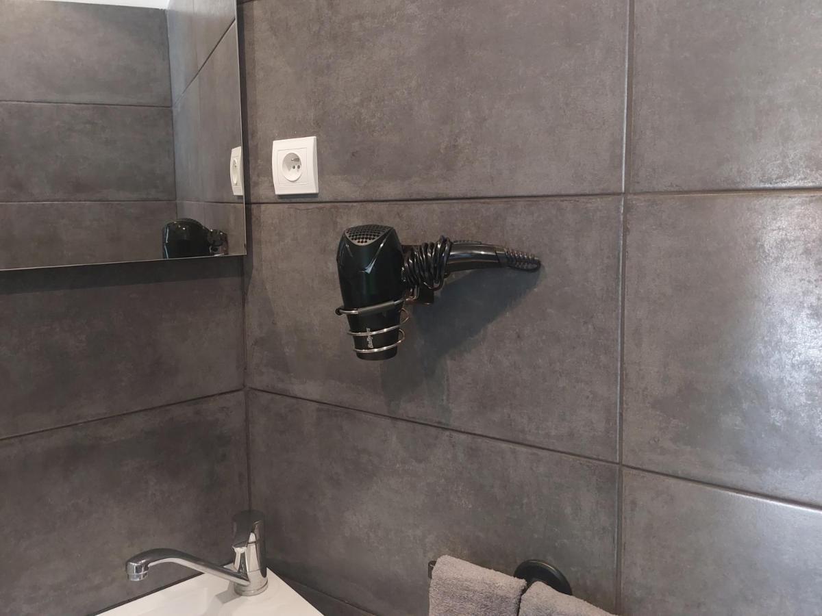 Studio A 2 Pas De La Plage Marsilya Dış mekan fotoğraf
