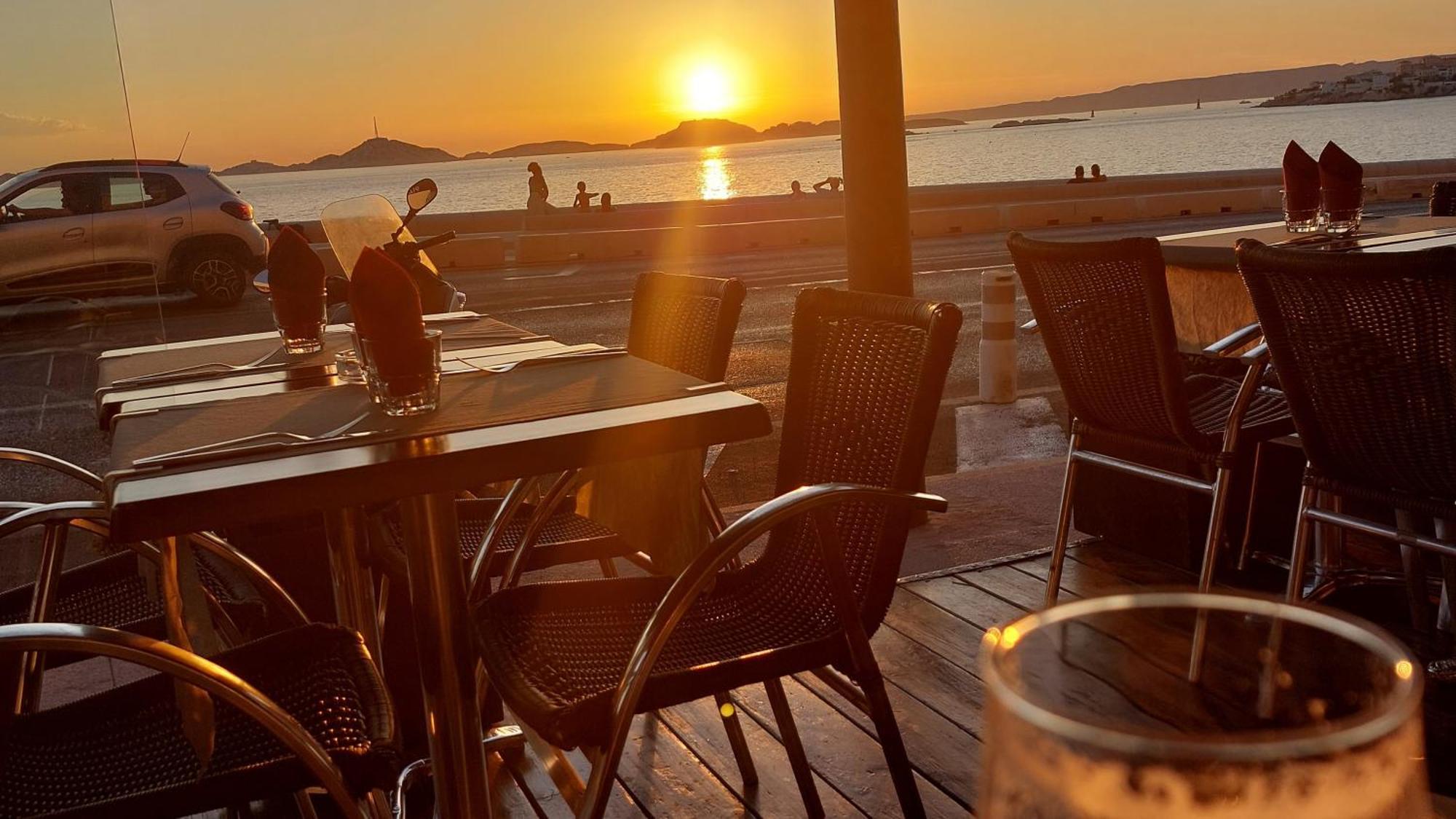 Studio A 2 Pas De La Plage Marsilya Dış mekan fotoğraf